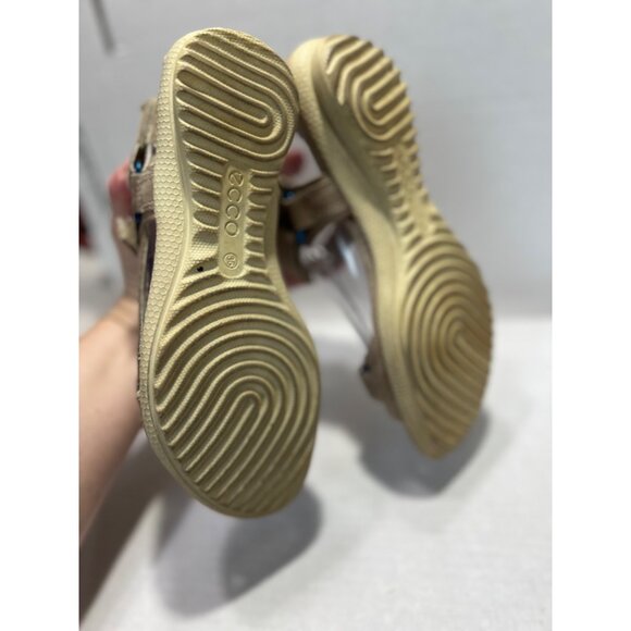 Ecco Womens Tan Hill Move sand Rainbow walking Sandals With Striped Accent Strap - Picture 8 of 10